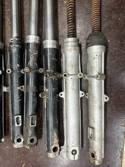 Predám predné tlmiče, klzáky JAWA 350/638 639 - 5