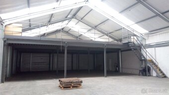 Skladové priestory, 10 km od Trenčína - 5