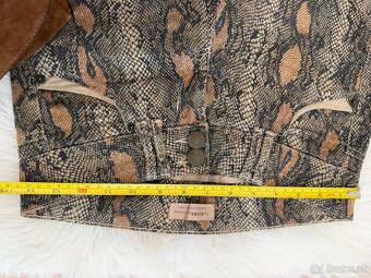 Dámske 3/4 nohavice s hadím vzorom, 36 - 5