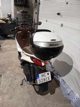 Piaggio Medley 125, 2017, 15 300 km - 5