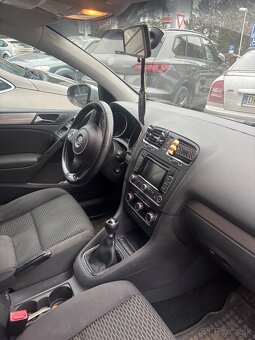Volkswagen Golf VI 1,6tdi - 5
