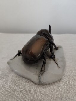 Royal dux chrobák porcelánová soška - 5