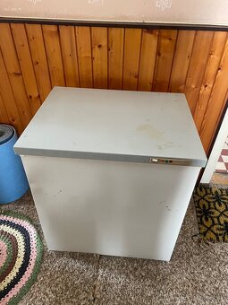 Predám chladničku s mrazákom + samostatný mrazák - 5