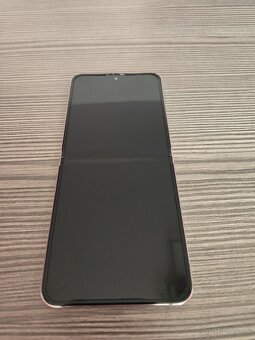 Samsung Zflip 5 - 5