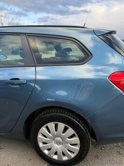 Predám Opel astra j 1.7 CDTI - 5
