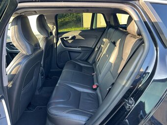 Volvo v60 D4 120kw M6 R-Design 5valec - 5