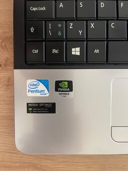 Acer Aspire E1-531G - 5
