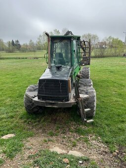 John Deere 1110D - 5
