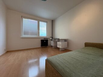 Na predaj: 3 izb.byt + 2x balkon + kumbál - 5