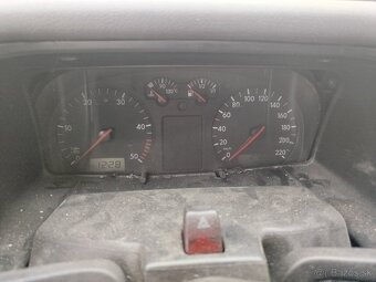 Volkswagen transporter t4 .2.4D. - 5
