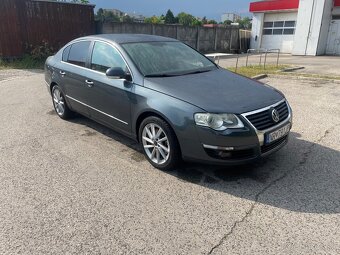 Wolksvagen passat sedan b6 2010 - 5