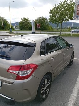 Citroën C4 1,6 - 5