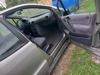 Mercedes Benz A class - 5