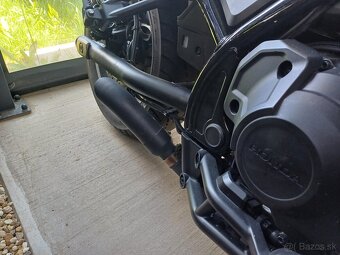 Honda rebel 1100 - 5