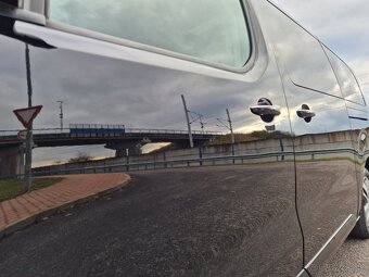 Peugeot traveller long 8miest kúp v SR - 5