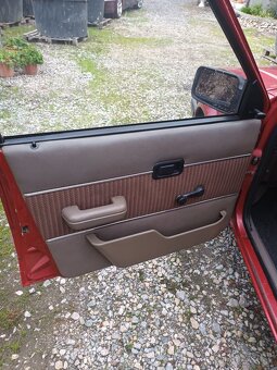 Ford Escort  16i - 5