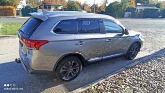 MITSUBISHI OUTLANDER  2,0  MIVEC AWD CVT SPIRIT - 5