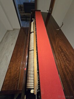 Klavir piano RIGA - 5