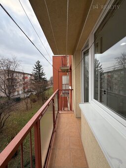 Kompletne zrekonštruovaný 2i byt s KK, 34m2 + balkón, Karpat - 5