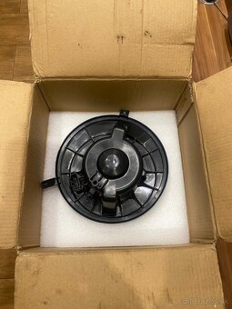 Vnútorný ventilátor kúrenia NRF 34004 - 5