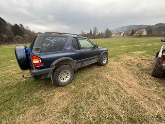 Opel frontra 2.0 dtl Rozpredam ma náhradné diely - 5
