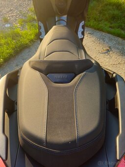 Yamaha XMAX TECH MAX 125 - 5