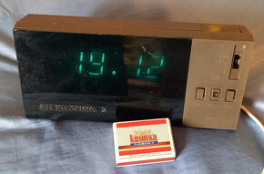 Predám tri ruské hodiny Elektronika a Programátor SIGNAL - 5