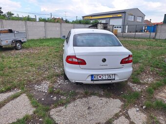 Skoda superB 2 sedan - 5