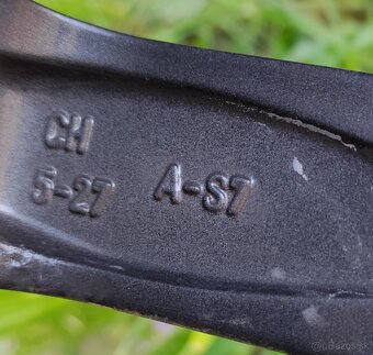 Kolesá Peugeot RCZ - 5