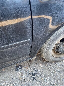 ROZPREDÁM GOLF 4 1.6 74kw - 5