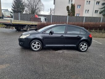 Citroën C4 1.4 65kW - 5