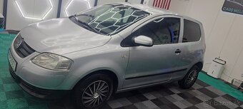 Predám volkswagen Fox - 5