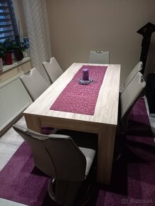 Stôl a stoličky - 5