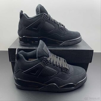 Nike Air Jordan 4 3 - 5