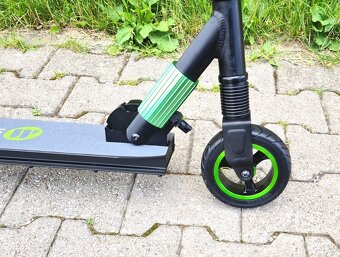Predám skladaciu kolobežku elektrickú - 5