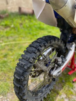 Yamaha YZF 250 - 5