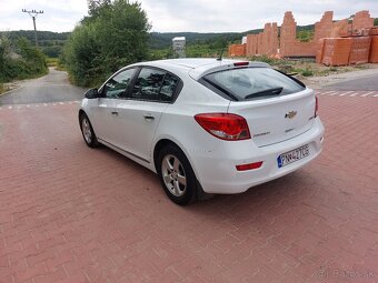 Predám Chevrolet Cruze r.v. 2011, 1.6i, 91kW, 115 xxx km - 5