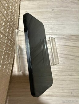 Na predaj Apple IPhone 13 - 5