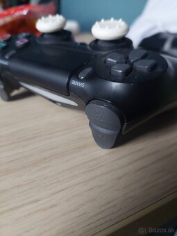 Predam PS4 s 3 ovladacmi - 5