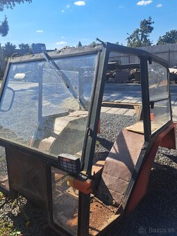 Zetor uřI ram kabiny s blatniky - 5