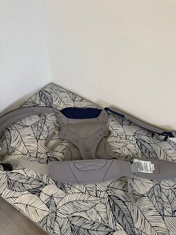 1. ERGOBABY Nosič 360 COOL AIR MESH - FRENCH BLUE - 5