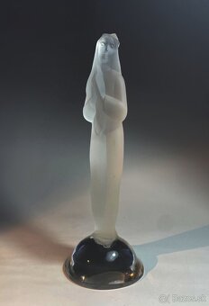 Curt Schlevogt - Madona s korunkou - 5