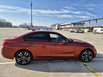 BMW 320d M Sport A/T
- 5