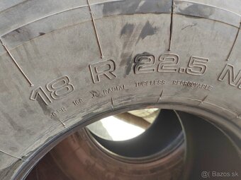 18 R22,5 BARUM NR27 (445/65 R22,5) - 5