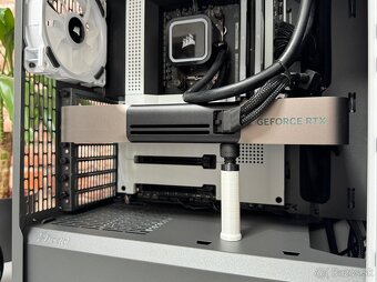 Ryzen 9 9950X3D\32GB\RTX 5080\SSD\1200W Zdroj - 5