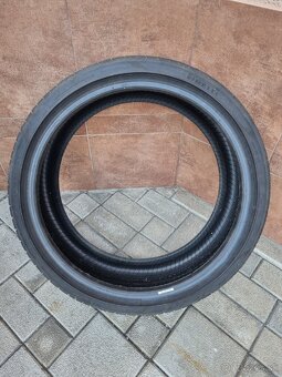 Pirelli P zero 245/35 R20 95Y - 5
