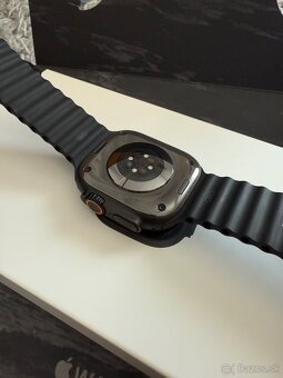 Apple Watch Ultra 2 49mm Black Titanium - 5