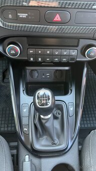 Kia Carens 1.7 CRDi - 5