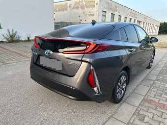 Toyota Prius 1.8 Plug-in Hybrid - 5