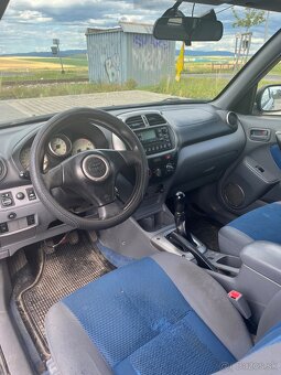 Toyota Rav 4 - 5